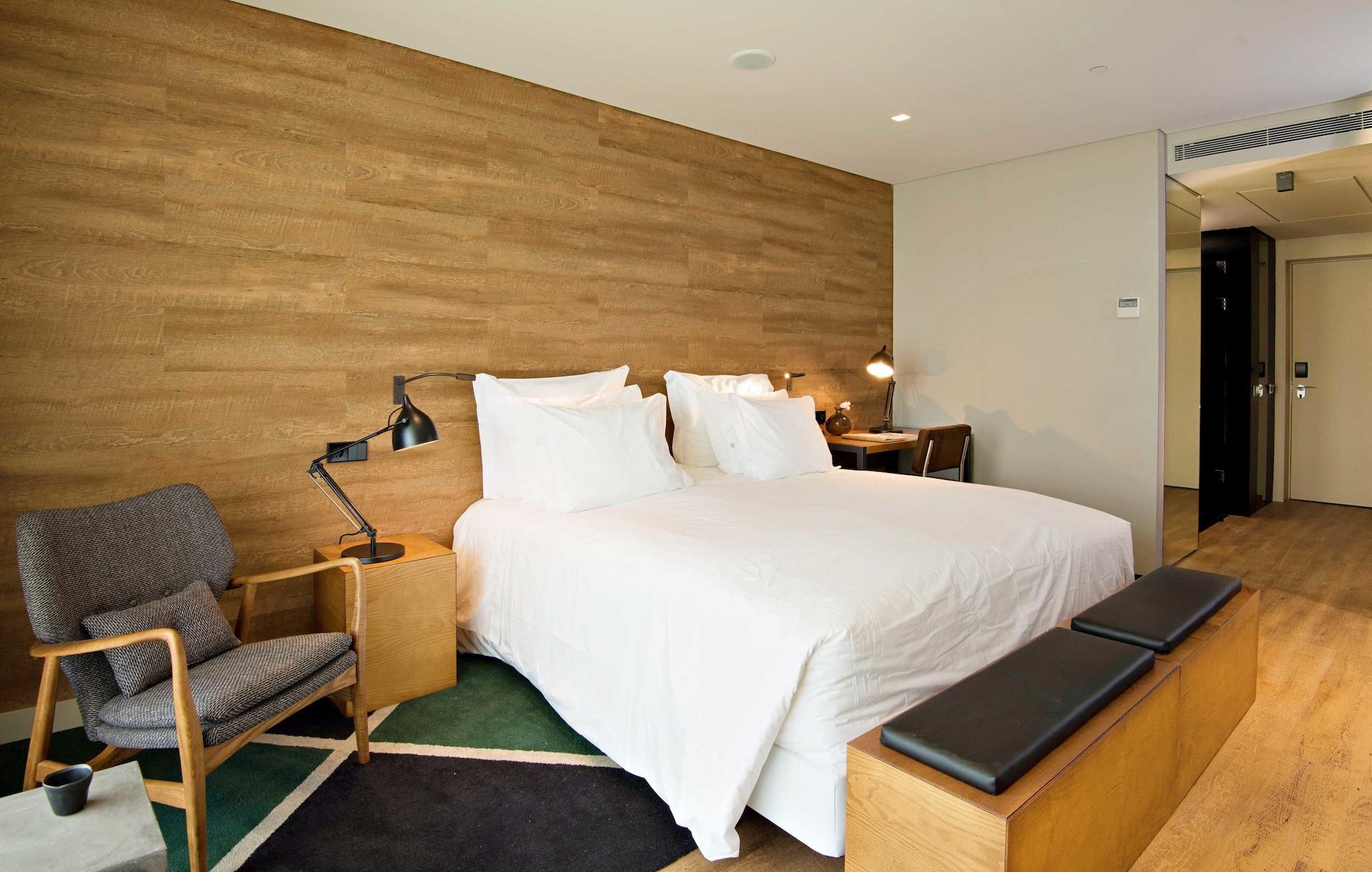 Octant Ponta Delgada Hotel Exterior photo A room at the hotel