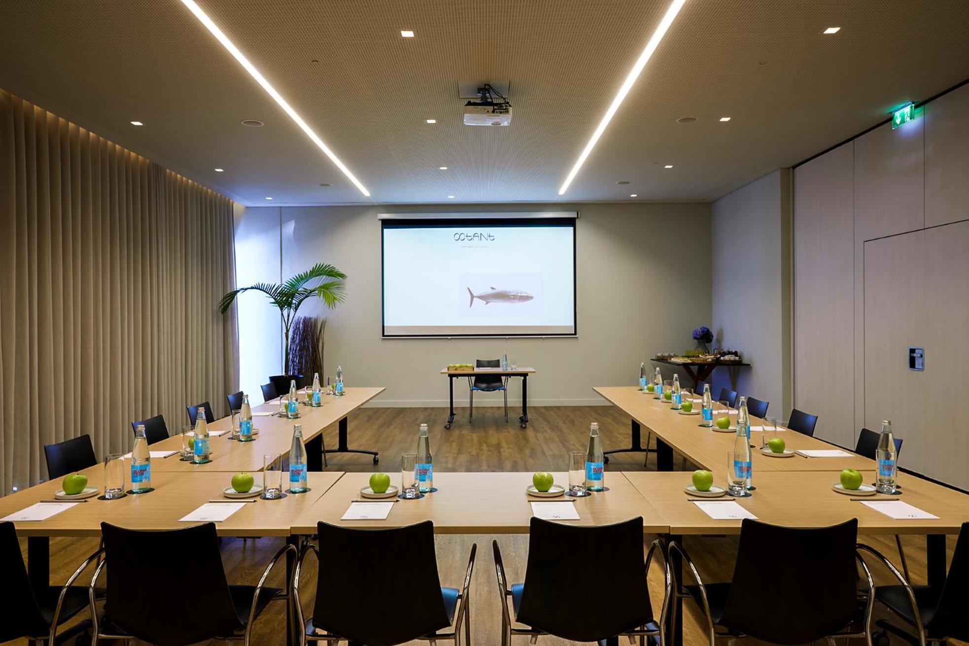 Octant Ponta Delgada Hotel Exterior photo Meeting room at the London offices