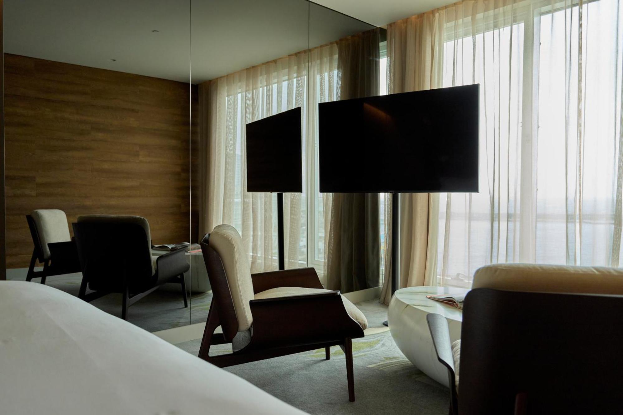 Octant Ponta Delgada Hotel Exterior photo A suite at the hotel